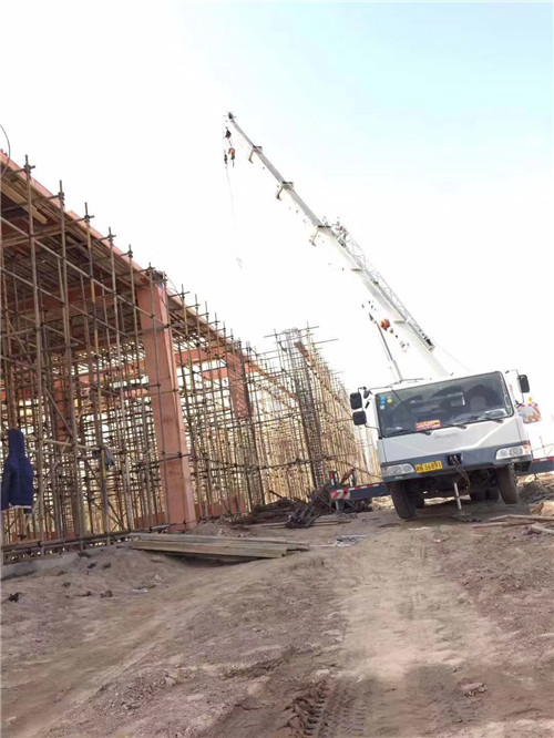 阜宁县吊车作业的安全注意事项有哪些？