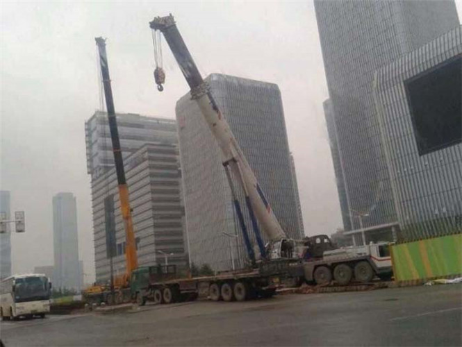 阜宁县“自动找平”—— 吊车的 “平地神器” 技术