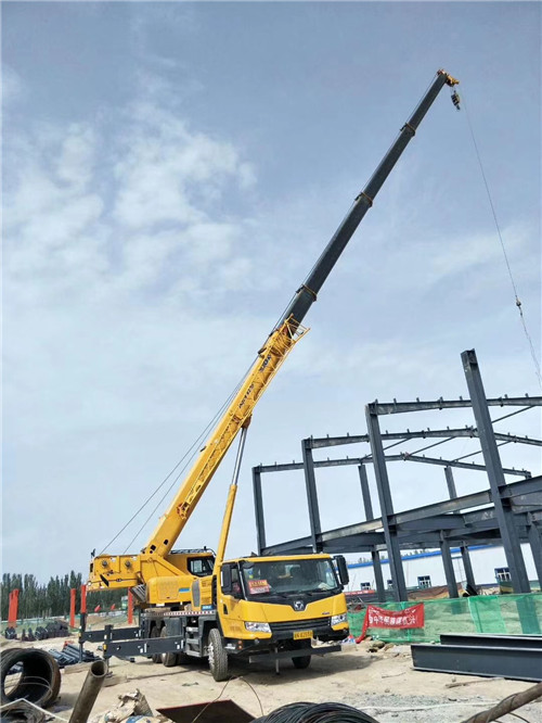阜宁县超高层建筑钢结构吊装案例